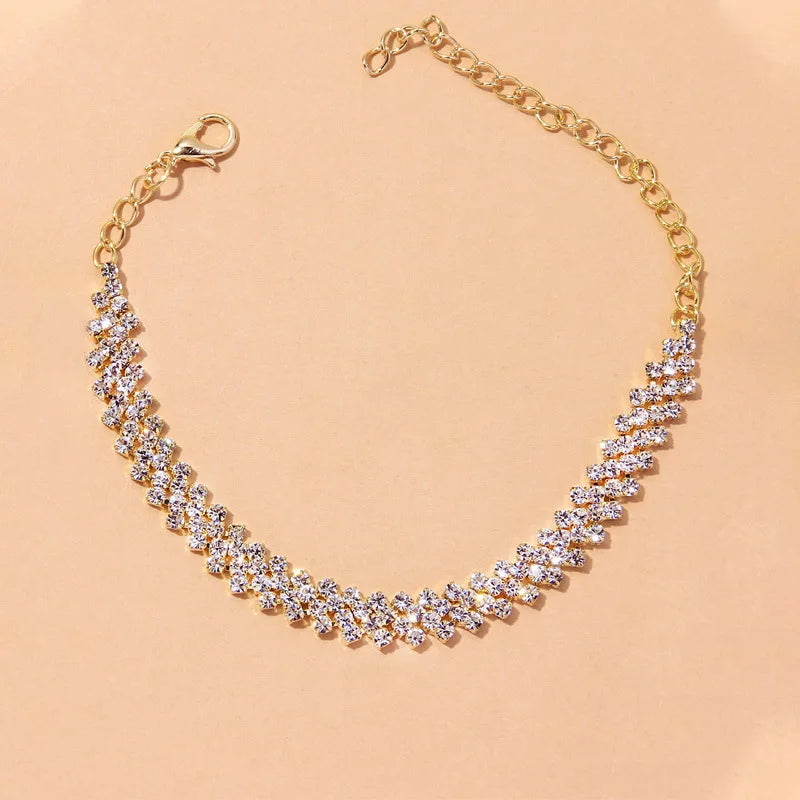 Crystal Chevron Anklet – FIORENE
