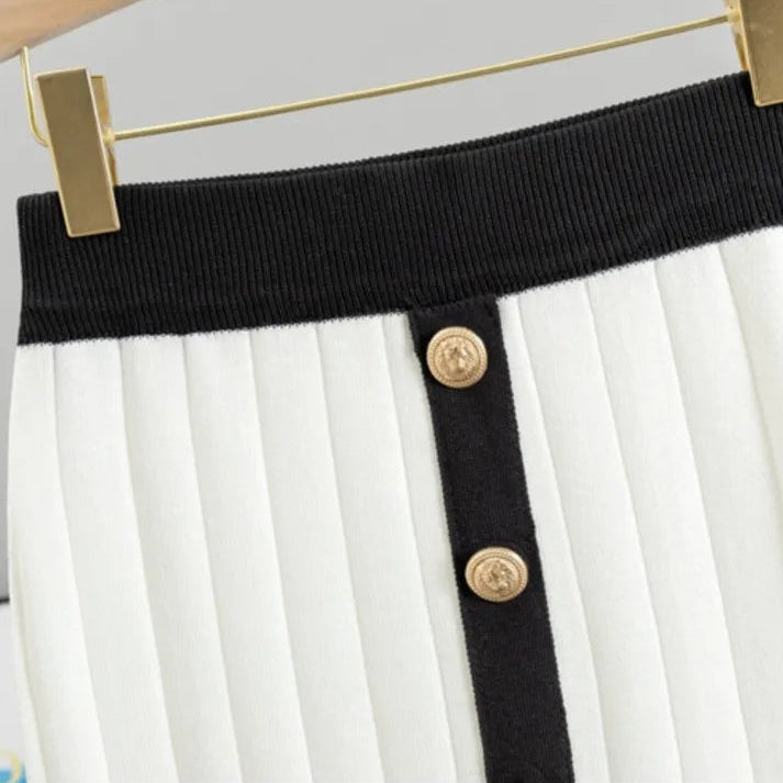 Chic Contrast Knitted Set – FIORENE