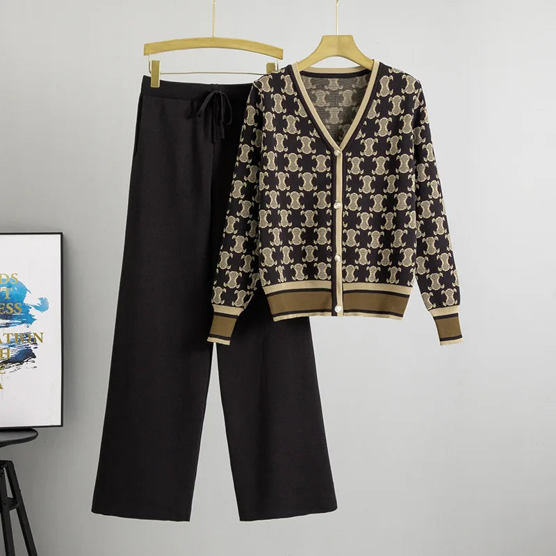 Geometric Realm Knit Set – FIORENE