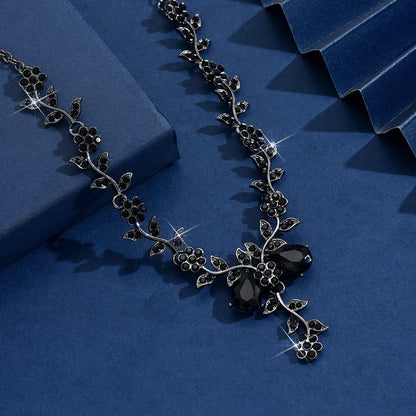 Midnight Foliage Necklace – FIORENE