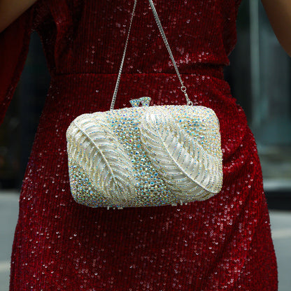 Celestial Plume Clutch – FIORENE