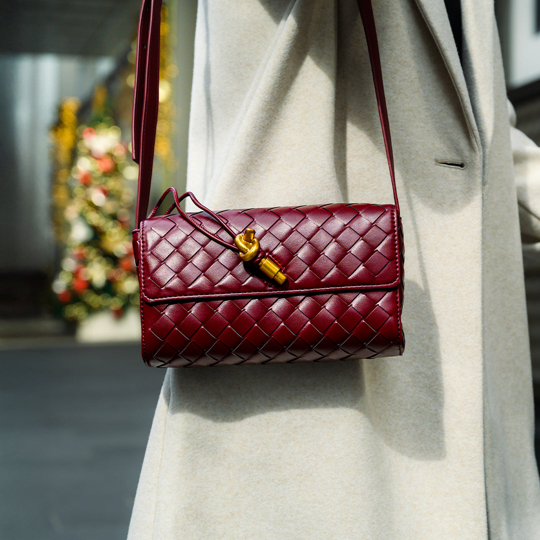 Garnet Knot Crossbody – FIORENE