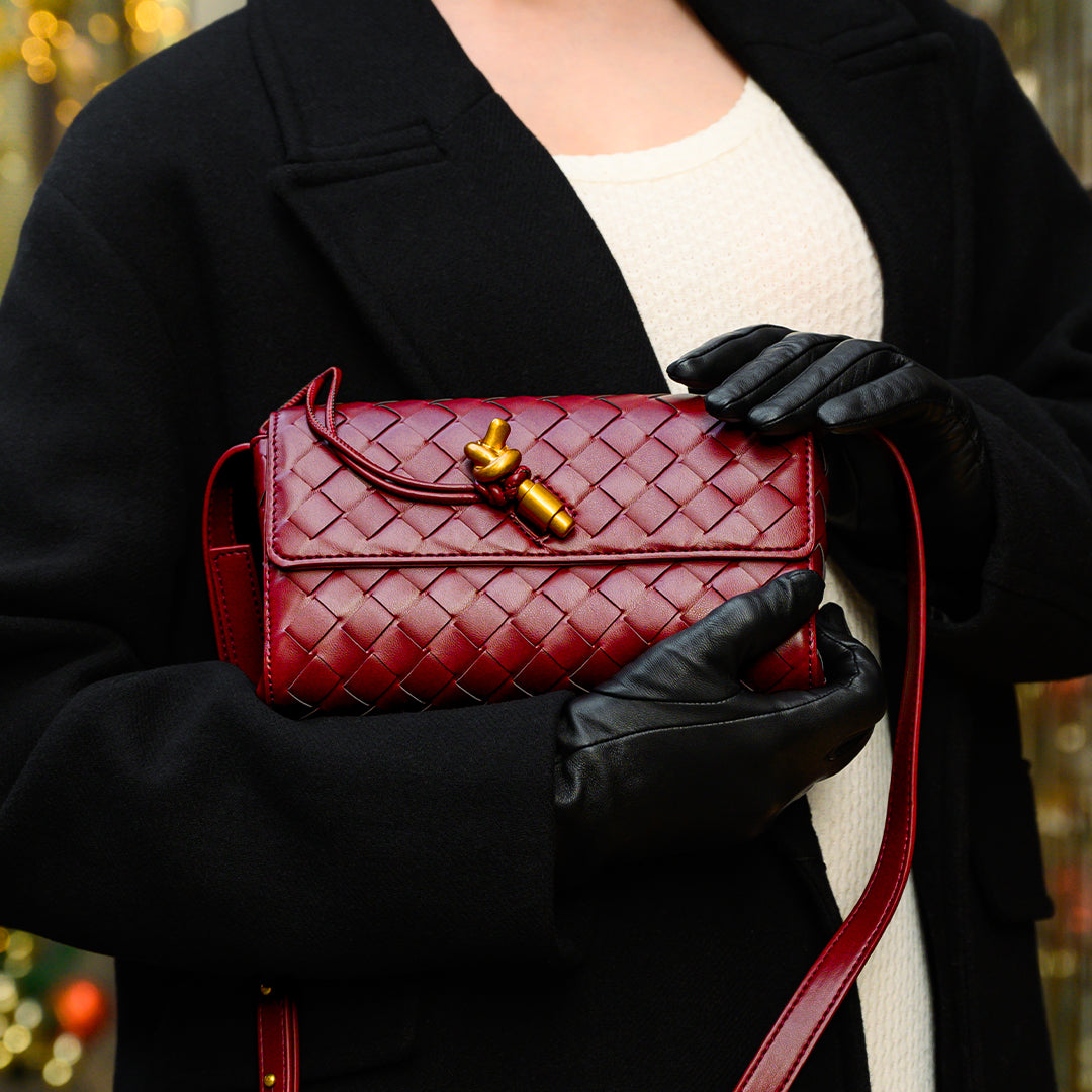 Garnet Knot Crossbody – FIORENE
