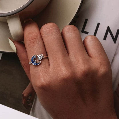 Midnight Cat Moon Ring – FIORENE