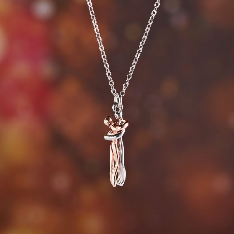 Etreinte Abstract Lovers Pendant – FIORENE
