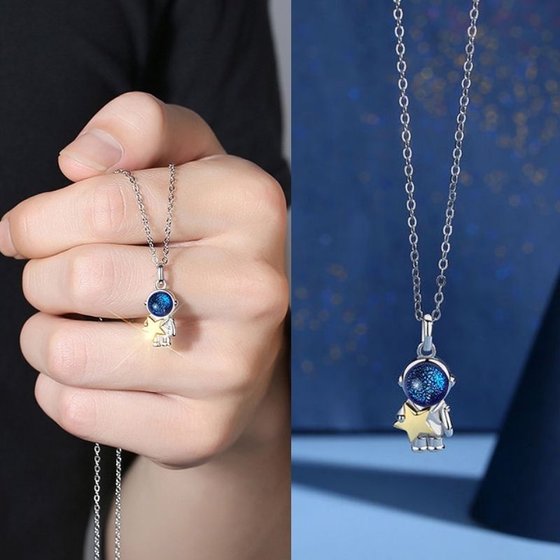 Celestial Dreamer Star Pendant – FIORENE
