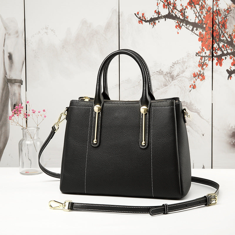 Noir Elegance Structured Tote Bag – FIORENE