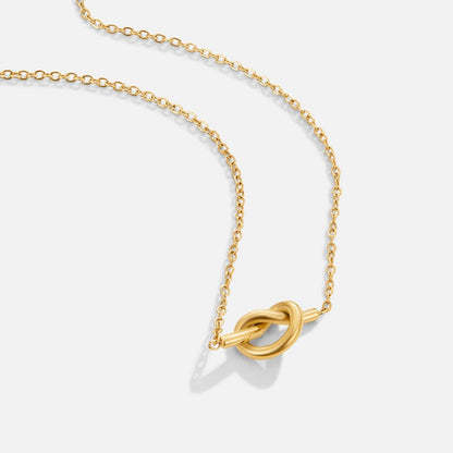 Golden Sculptural Tie Pendant – FIORENE