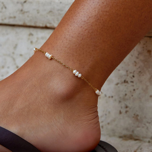 Baroque Pearl Anklet – FIORENE