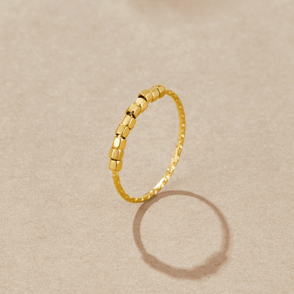 Geometric Cube Dainty Ring – FIORENE