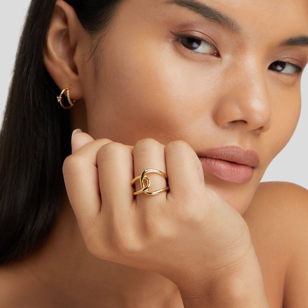 Sleek Golden Dual-Orbital Ring – FIORENE
