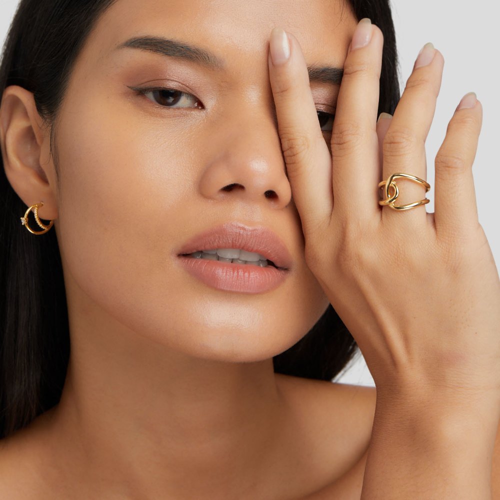 Sleek Golden Dual-Orbital Ring – FIORENE