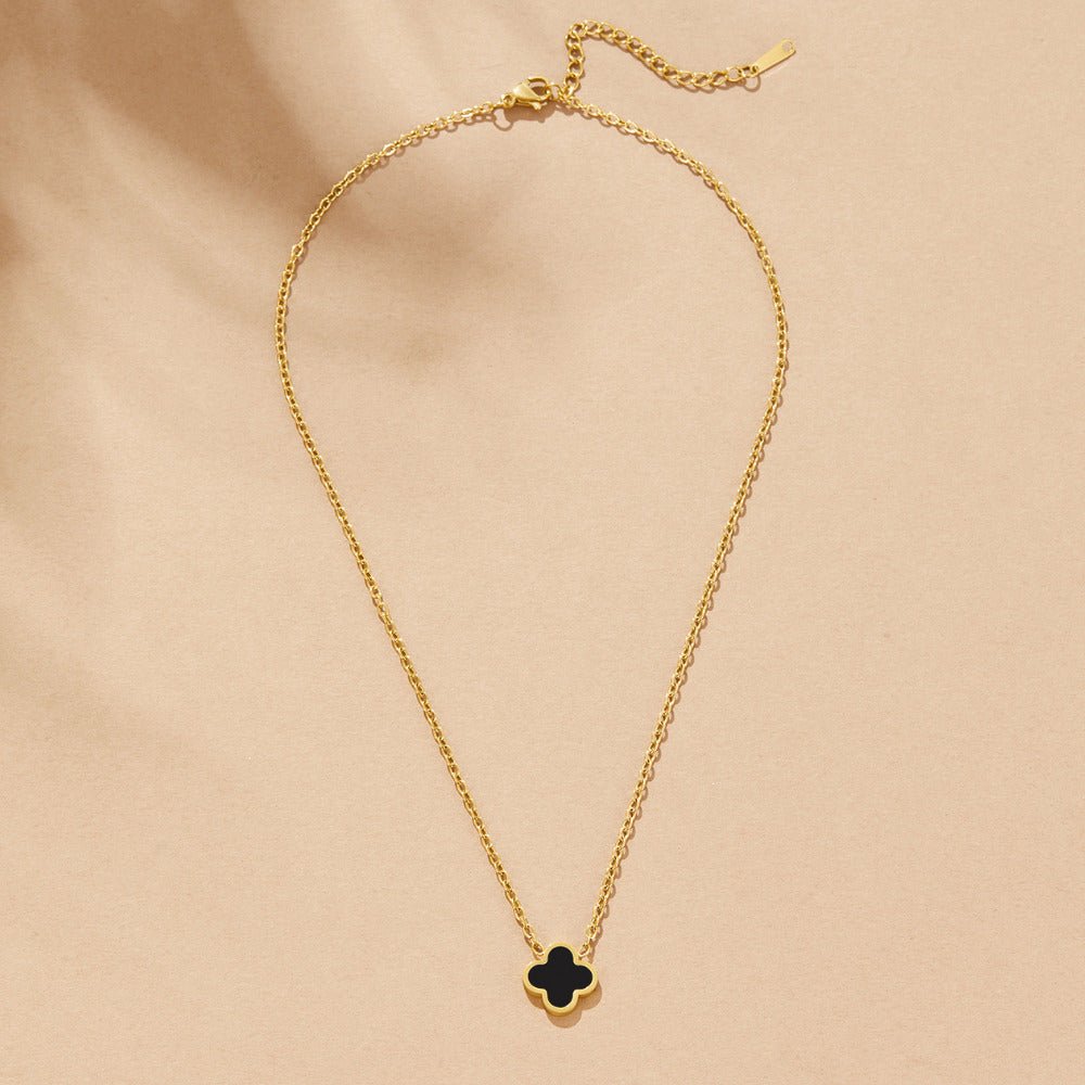Onyx Clover Necklace – FIORENE