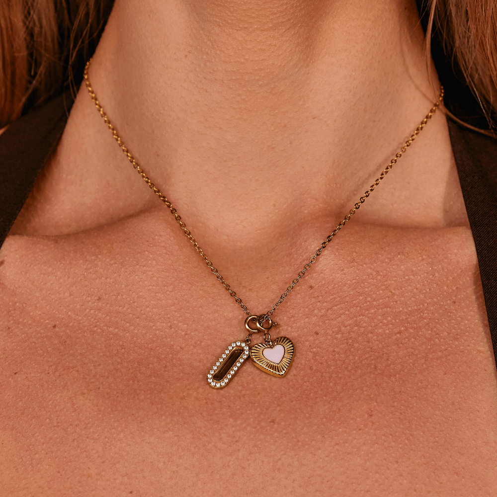 Radiant Heart Charm – FIORENE