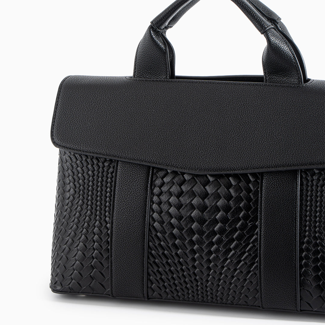 Noir Authority Tote Bag – FIORENE