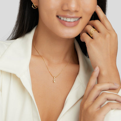 Golden Balloon Letter Pendant – FIORENE