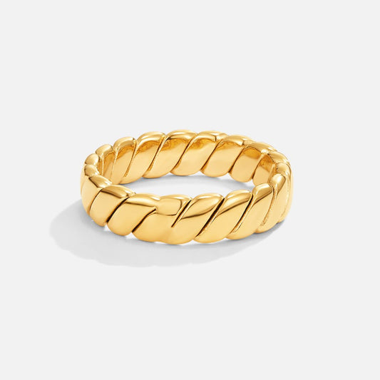 Golden Croissant Dome Ring – FIORENE