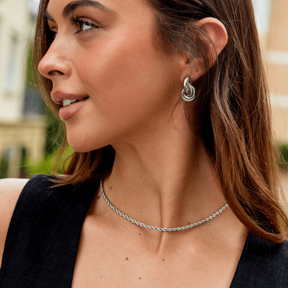 Luminous Twisted Silver Necklace – FIORENE