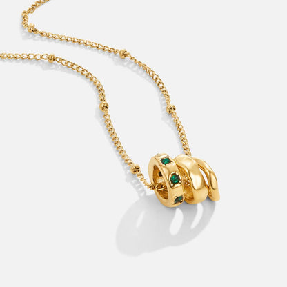 Gilded Emerald-Tone Linked Pendant – FIORENE