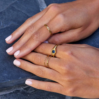 Gilded Sapphire Star Signet Ring – FIORENE