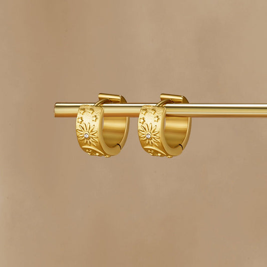 Celestial Sun Huggie Earring – FIORENE