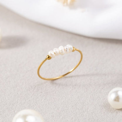 Gilded Five Pearl Ring – FIORENE