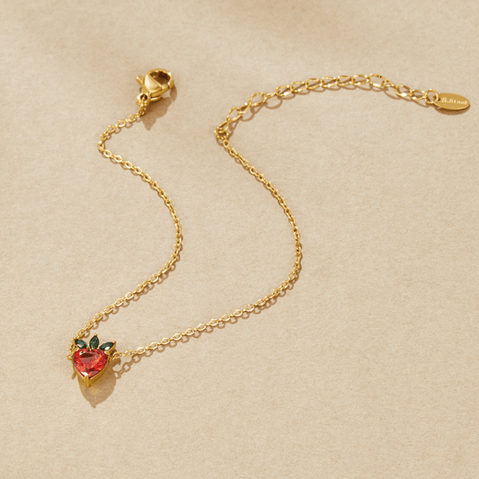 Strawberry Heart Bracelet – FIORENE