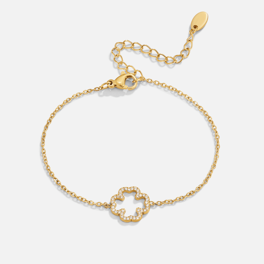 Lustrous Clover Spark Bracelet – FIORENE