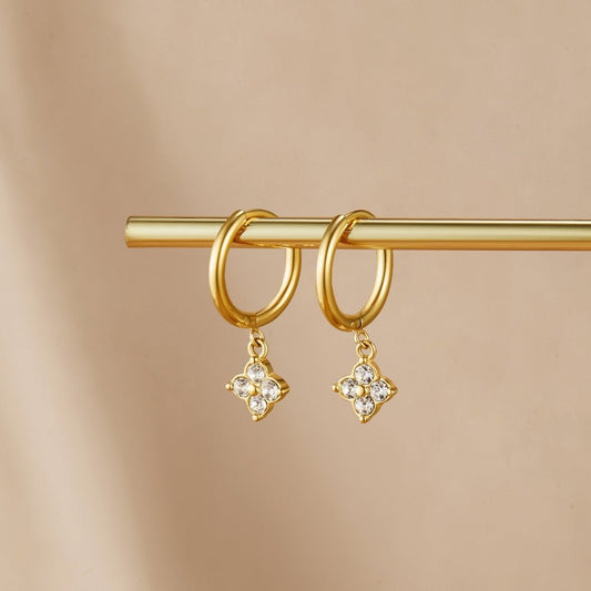 Stellar Radiant Clover Earring – FIORENE