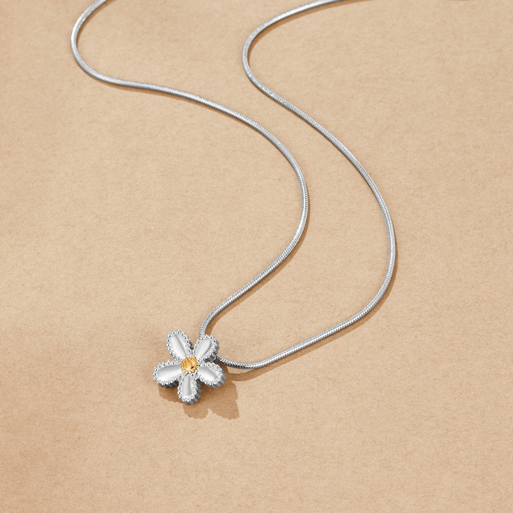 Daisy Blossom Silver Necklace – FIORENE