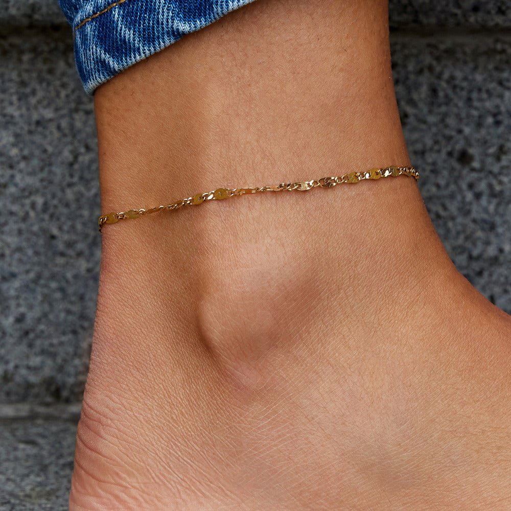 Gilded Sequence Link Anklet – FIORENE