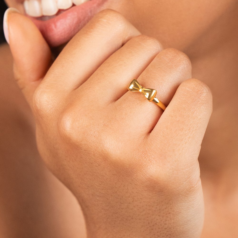 Iconic Golden Polished Knot Ring – FIORENE