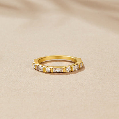 Gilded Baguette Sequence Ring – FIORENE
