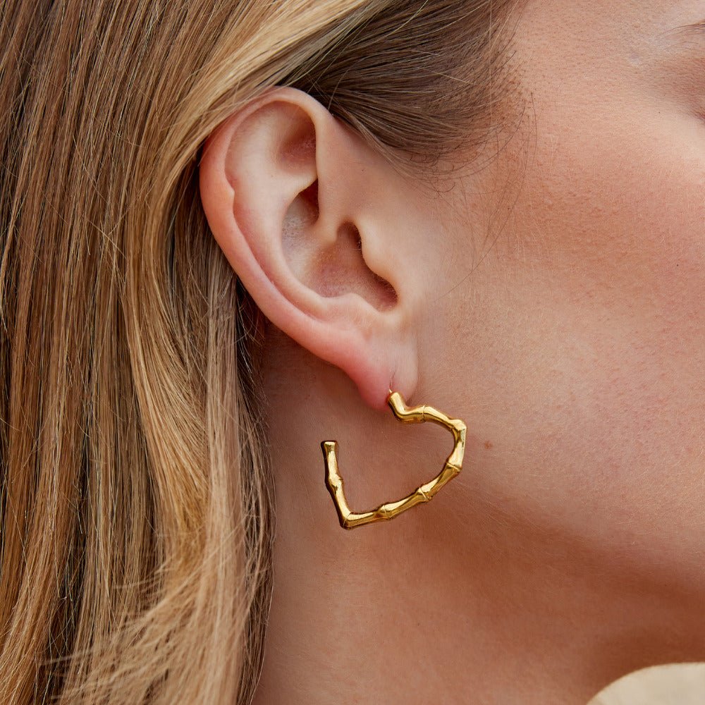 Bamboo Love Heart Earring – FIORENE