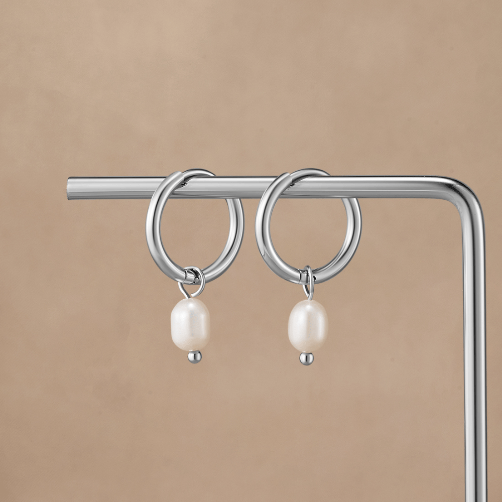 Silver Pearl Huggies – FIORENE