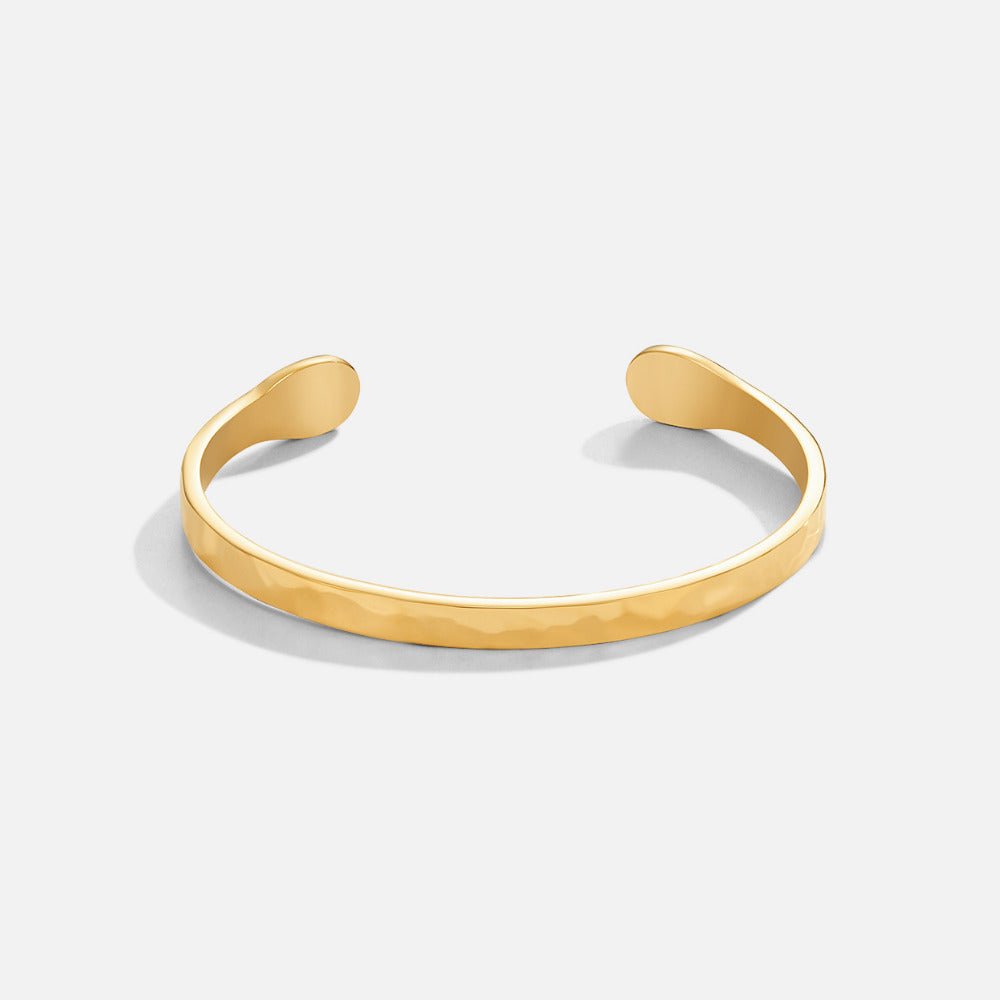 Textured Radiant Cuff Bracelet – FIORENE