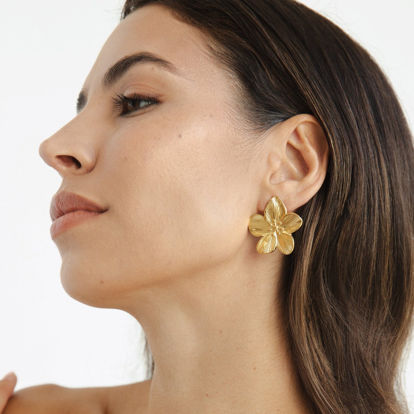Luminous Textured Bloom Earrings – FIORENE