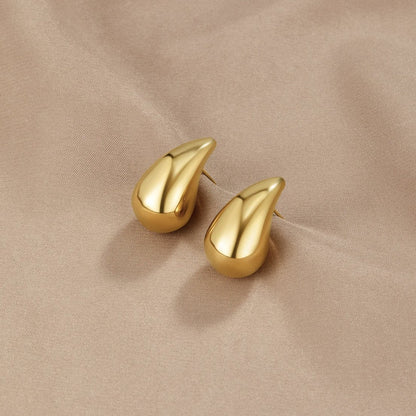 Iconic Golden Minimalist Dewdrop Earrings – FIORENE