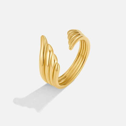Radiant Feather Ring – FIORENE
