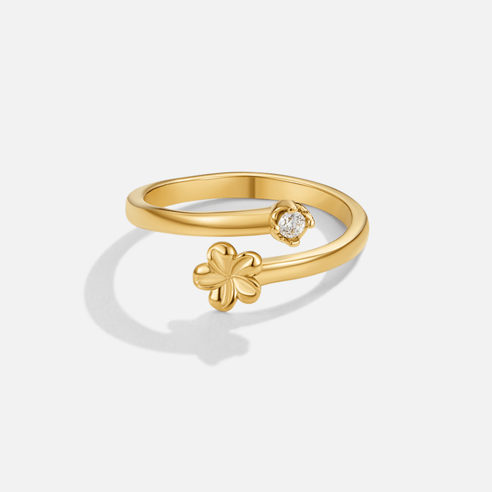 Golden Petal Ring – FIORENE
