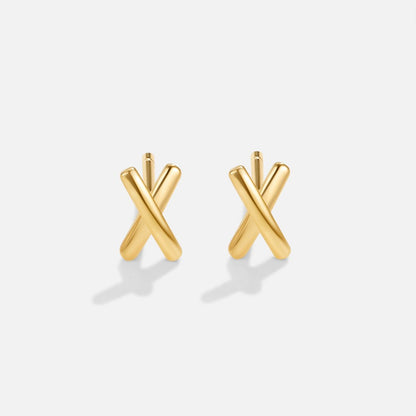 Golden Minimalist Kiss Mark Earrings – FIORENE