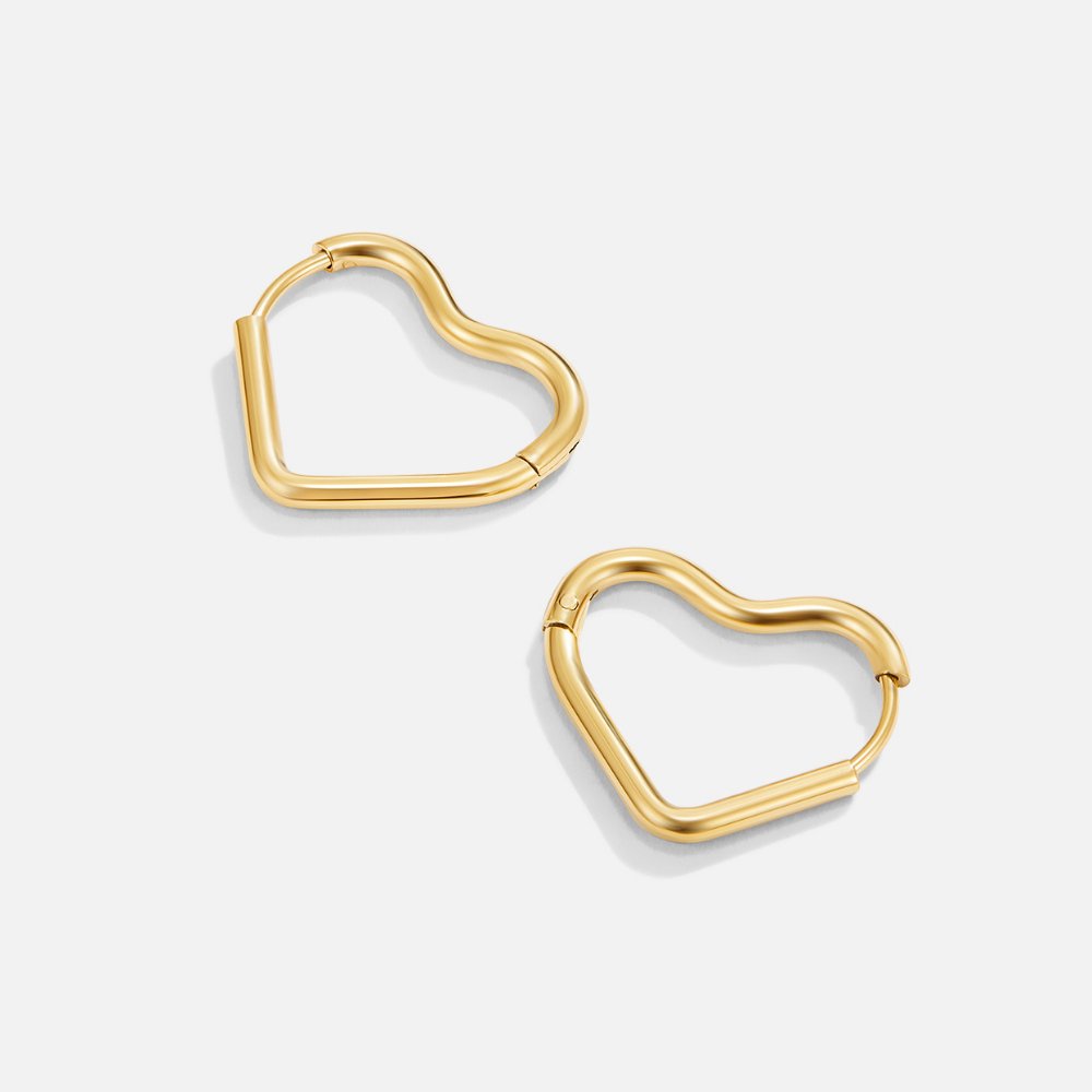 Radiant Gilded Heart Hoop Earrings – FIORENE