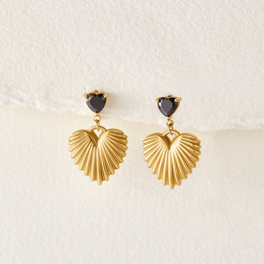 Noir Heart Pleat Earring – FIORENE