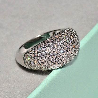 Radiant Sparkles Ring - FIORENE