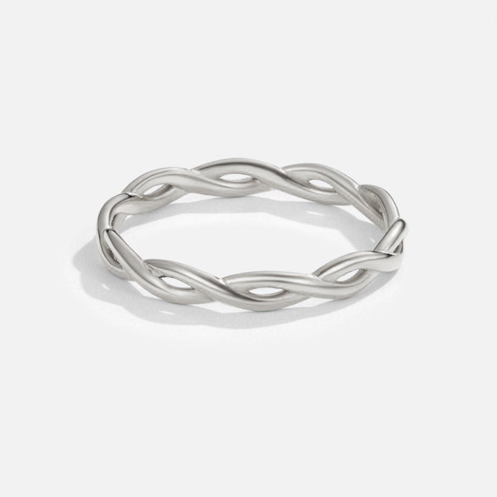 Radiant Silver Braided Band – FIORENE