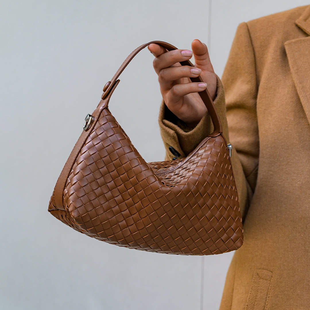 Toffee Woven Handbag – FIORENE