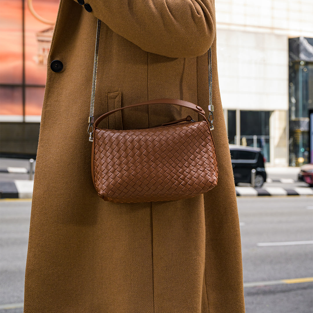 Toffee Woven Handbag – FIORENE