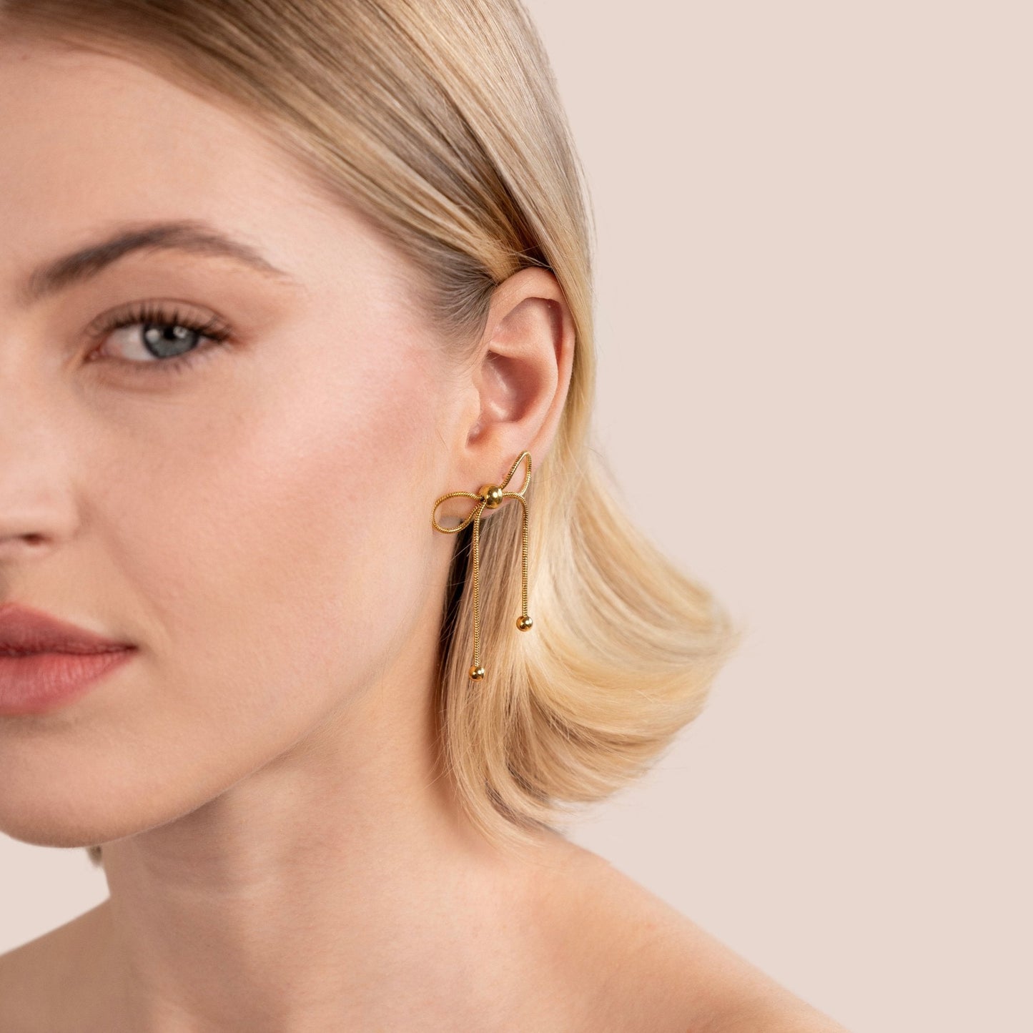 Golden Fluid Tie Drop Earrings – FIORENE