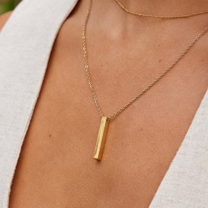 Golden Bar Necklace – FIORENE