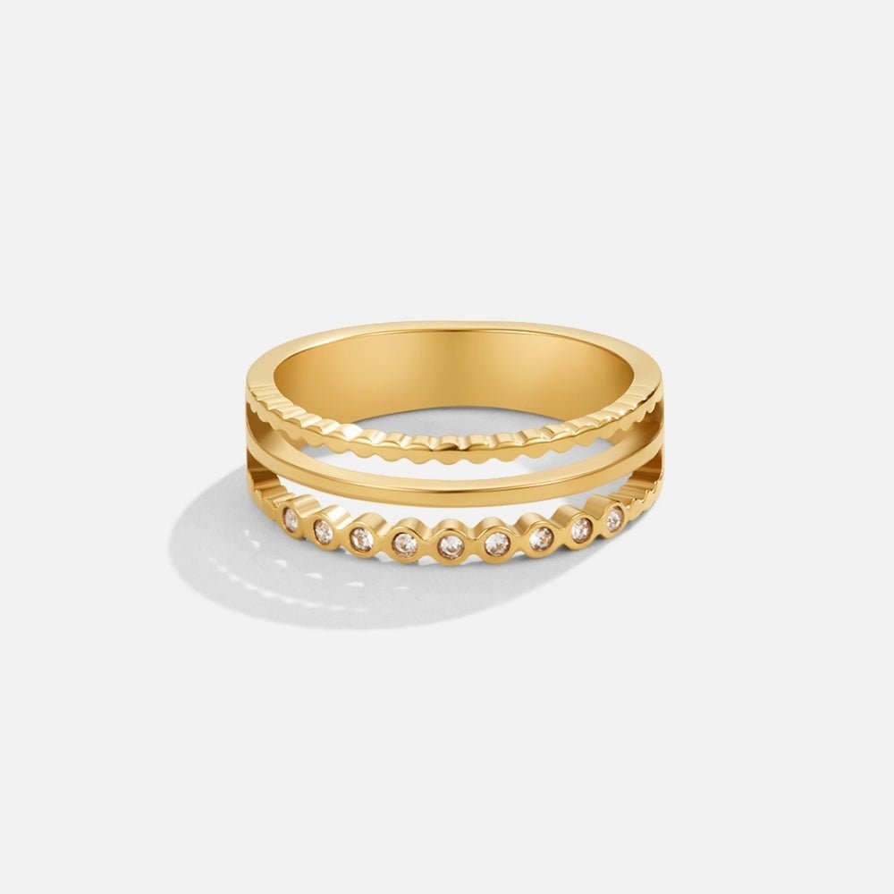 Triple Texture Crystal Ring – FIORENE